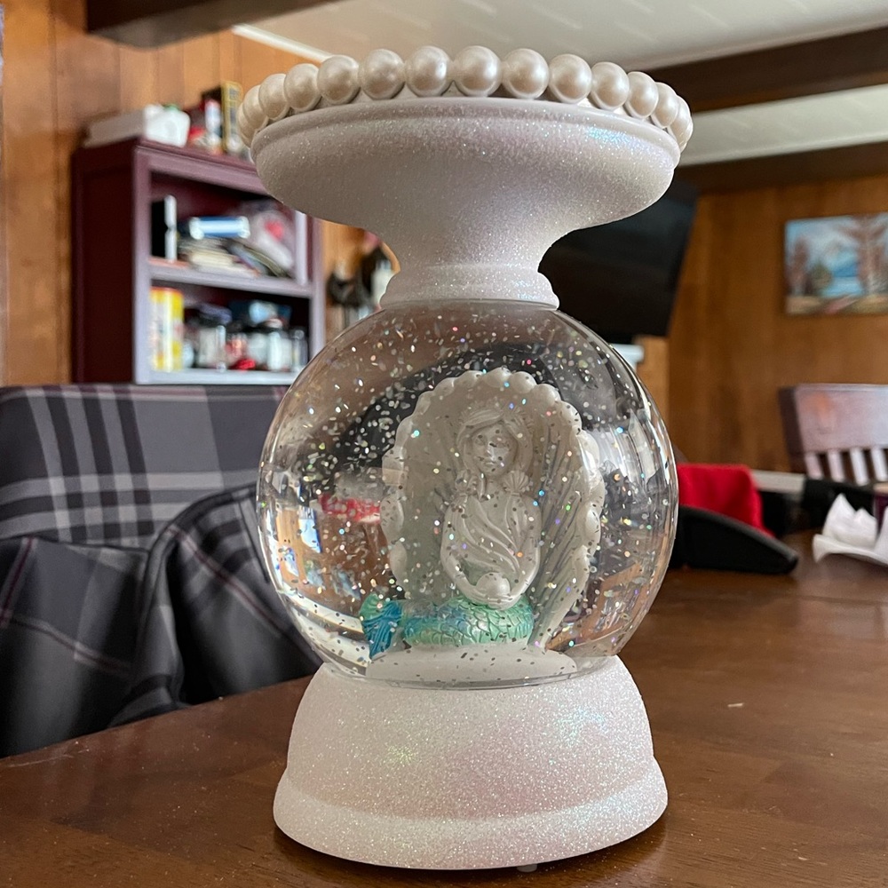 NWT Bath & Body Works WATER GLOBE MERMAID 3-Wick Candle Holder